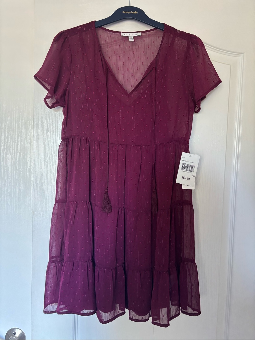 City Vibe Women's Burgundy Tiered V-Neck Dress